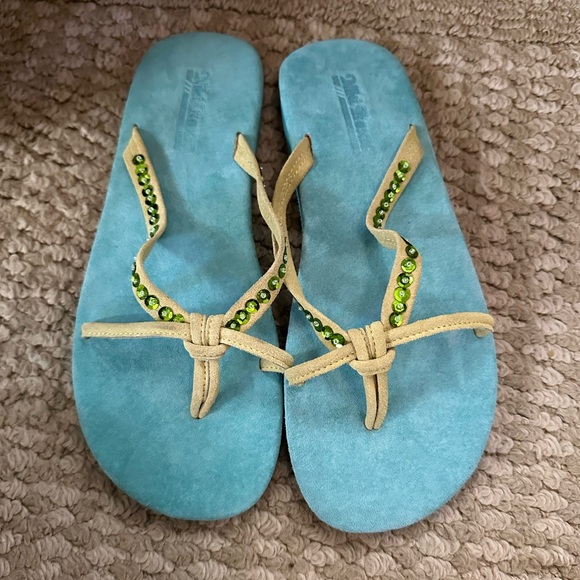 Niki Roxx beach flip flops for women - Picture 2 of 4